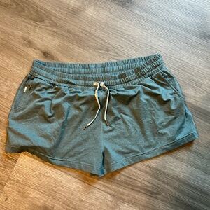 Vuori Halo Performance shorts